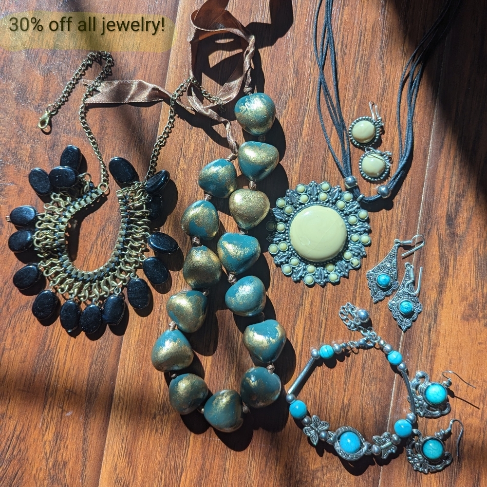 ✨SILENT SHOW 30% OFF JEWELRY ✨